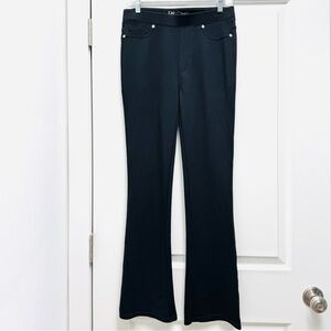 DG2 Diane Gilman Black Knit Pants - Bootcut